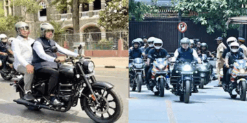 ഇന്ധന ചെലവ് കുറയ്ക്കണമെന്ന്  പ്രധാനമന്ത്രി, ശിരസ്സാവഹിച്ച് മഹാരാഷ്ട്ര മുഖ്യമന്ത്രി ; വാഹനവ്യൂഹം ഒഴിവാക്കി റോയൽ എൻഫീൽഡ് ക്ലാസിക് 350 -ൽ ഫഡ്‌നാവിസിന്റെ യാത്ര; സുരക്ഷാ സംഘം പിന്തുടർന്നത്  പൾസർ ബൈക്കുകളിൽ