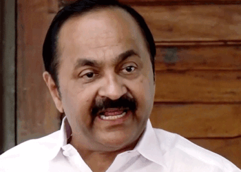 ‘ബിഷപ്പ് ഹൗസിൽ പോയാൽ എന്താണ് കുഴപ്പം? അതെങ്ങനെ തിണ്ണ നിരങ്ങലാകും? തിരഞ്ഞെടുപ്പ് മുന്നിൽ കണ്ടുള്ള സന്ദർശനങ്ങളെയാണ് എതിർക്കുന്നത്; മുഖ്യമന്ത്രി സ്ഥാനത്തിരിക്കുന്നത് എല്ലാവരെയും ചേർത്തു പിടിക്കാനാണ്; പക്ഷേ, വർഗീയതയുമായി രമ്യതയില്ല‘- വി.ഡി സതീശൻ