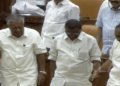 സ്പീക്കർ തിരുവഞ്ചൂർ തന്നെ; തിരഞ്ഞെടുക്കപ്പെട്ടത്  101 വോട്ടുകൾക്ക്; മുഖ്യമന്ത്രി വി.ഡി. സതീശനും പ്രതിപക്ഷ നേതാവ് പിണറായി വിജയനും ചേർന്ന്  കസേരയിലേക്ക് ആനയിച്ചു