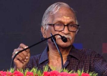‘ഒരു മുഖ്യമന്ത്രിയും ഒരു മന്ത്രിമാരും രാജാക്കന്മാരല്ല… ജനങ്ങളുടെ വോട്ട് നേടിയ ശേഷം ഞാൻ രാജാവും വോട്ട് ചെയ്തവർ പ്രജകളുമാണെന്ന് കരുതിയാൽ ദുഃഖിക്കേണ്ടി വരും!! വിഡി സതീശൻ ഒരു അത്ഭുതം, എൻഎസ്എസ് ആസ്ഥാനത്ത് ഇരിക്കുന്നയാൾ പെരുമാറുന്നത് രാജാവിനെ പോലെ’- സുകുമാരൻ നായരെ കൊള്ളിച്ച് ശ്രീകുമാരൻ തമ്പി