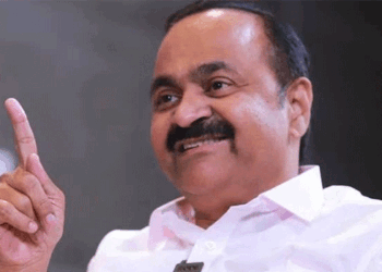 ജനങ്ങളുടെ സ്വന്തം വി.ഡി; പ്രതിപക്ഷത്തിന്റെ തീപ്പൊരി ശബ്ദത്തിൽ നിന്ന് ഭരണത്തിന്റെ അമരത്തേക്ക്;കേരളത്തിന്റെ 24-ാം മുഖ്യമന്ത്രി