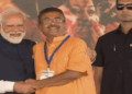 പശ്ചിമ ബം​ഗാളിൽ  പുതു ചരിത്രം രചിച്ച് സുവേന്ദു അധികാരി മുഖ്യമന്ത്രിയായി;  ആഹ്ലാദാരവത്തോടെ ബിജെപി; സത്യപ്രതിഞ്ജാ ചടങ്ങിന് മോടി കൂട്ടി മോദിയും പ്രമുഖ നേതാക്കളും