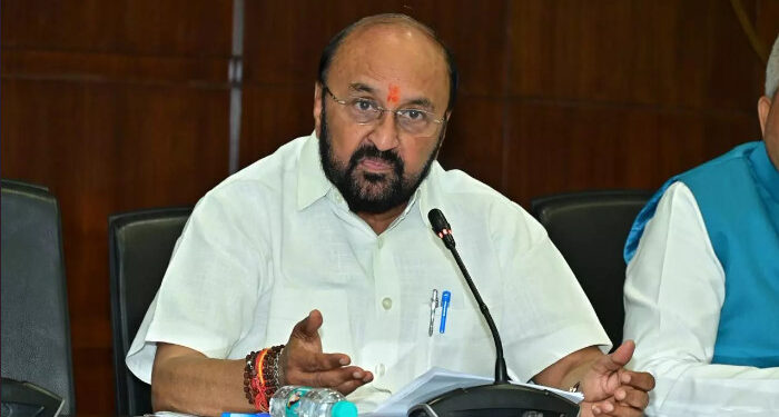 ‘ജോണി ജോണി യെസ് പപ്പ’യും ‘റെയിൻ റെയിൻ ഗോ എവേ’യും നമ്മുടെ സംസ്കാരത്തിന് യോജിച്ചതല്ല,   ഇത് കുട്ടികളെ നുണയന്മാരും സ്വാര്‍ത്ഥരും ആക്കുന്നു- യു പി വിദ്യാഭ്യാസ മന്ത്രി