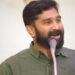 സാമാന്യബോധം പോലും ബിജെപി നേതൃതലങ്ങളിലുള്ളവര്ക്കില്ല, ദയനീയം, മലയാളികൾ ഇവരെ കോമാളി നിലവാരത്തിൽ കാണുന്നതിന് ഇതിനേക്കാൾ നല്ല ഉദാഹരണം വേറെയില്ല, ഡീസലിനും പെട്രോളിനും 3.05 രൂപ വര്ധിപ്പിച്ചയാളുടെ ഫോട്ടോ ഉയര്ത്തിപ്പിടിച്ചാണ് സമരമെന്നത് കൗതുകം, മഹിളാ മോർച്ചയെ പരിഹസിച്ച് വി ടി ബൽറാം