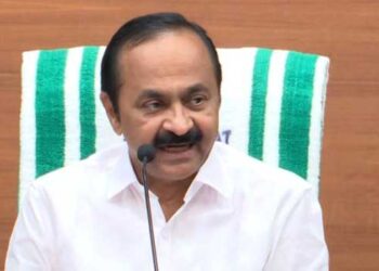വിഡിഎസ് സർക്കാർ ആദ്യം ചെക്ക് വെച്ചത് മഹിളാമോർച്ചാ സമരത്തിന്… കെഎസ്ആർടിസികളിൽ സ്ത്രീകൾക്ക് സൗജന്യ യാത്ര ജൂൺ 15 മുതൽ സൗജന്യ യാത്ര, ആശമാർക്ക് ആദ്യ ഘട്ടം 3000 രൂപയുടെ വേതന വർധനവ്, പാചകത്തൊഴിലാളികളുടെ വേതനം 1000 രൂപ വർദ്ധിപ്പിച്ചു, വയോജനങ്ങൾക്ക് പ്രത്യേക വകുപ്പ്…