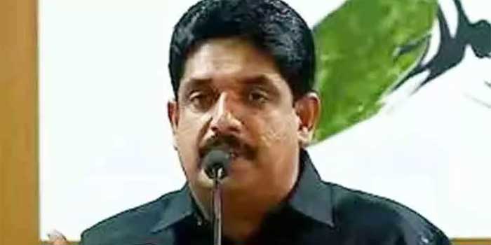 പാല ന​ഗരസഭയിൽ പുളിക്കക്കണ്ടംകാരുടെ ഏകാധിപത്യം? കോൺഗ്രസ് കൗൺസിലറെ കയ്യേറ്റം ചെയ്തു, “ഓട്ടോറിക്ഷക്കാരുടെ കാര്യത്തിൽ നിങ്ങൾക്കെന്താണ് ഇത്ര താൽപ്പര്യം എന്ന് ചോദിച്ച് അസഭ്യ വർഷം, പ്രാണഭയത്താൽ ഞാൻ അവിടെനിന്നും ഇറങ്ങിയോടുകയായിരുന്നു, മുൻപ് സഹ കൗൺസിലറെ മർദ്ദിച്ച് അവശനാക്കിയിട്ടുണ്ട്”!! പോലീസ് സംരക്ഷണം ആവശ്യപ്പെ‌ട്ട് ബിജു മാത്യൂസ്’