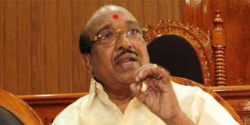 ഒരുഗതിയും പരഗതിയും ഇല്ലാത്തവൻ എന്നാണ് മൈക്രോ ഫിനാൻസ് സംസ്ഥാന കോർഡിനേറ്ററായത്? എസ്എൻ ട്രസ്റ്റ് ഞാൻ ഇനിയും ഭരിക്കും, സിബിഐ അടക്കം ആര് വിചാരിച്ചാലും തന്നെ തൊടാനാവില്ല!! സുധീരൻ കട്ടപ്പുറത്തിരിക്കുന്ന വണ്ടിയാണ്, ആലപ്പുഴയിൽ നിന്ന് 30 വർഷം മുൻപ് കെട്ടുകെട്ടിച്ചതിന്റെ ചൊരുക്കാണ് ഈ നീക്കത്തിനു പിന്നിൽ- വെള്ളാപ്പള്ളി