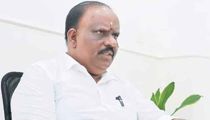 “ഇ ഡിയെ കണ്ടാല് പേടിക്കുന്ന പ്രതിപക്ഷ നേതാവിനെ പോലെയല്ല മോദി”, ട്രംപിന്റെ മുന്നില് എന്നല്ല ഏതു ലോകനേതാവിന്റെ മുന്നിലും നിലപാട് പറയാന് കരുത്തുള്ള പ്രധാനമന്ത്രിയാണദ്ദേഹം- ബി.ബി.ഗോപകുമാര് എംഎല്എ