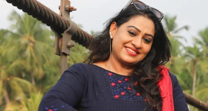 അമ്മയുടെ യോഗത്തില്‍ സ്ത്രീകൾക്ക് ശബ്ദമുയർത്താൻ ഒരവസരം ഉണ്ടായില്ല, ശ്വേത മേനോന്‍ 45 ദിവസമല്ലേ ചോദിച്ചുള്ളൂ, കണക്കുകളിൽ അവർ യാതൊരുവിധ ക്രമക്കേടുകളും ചെയ്തിട്ടില്ല, പാളിച്ചകളുണ്ടായത് ഭരണസമിതിയുടെ പരിചയക്കുറവുമൂലം, ലാലേട്ടൻ തന്നെ തലപ്പത്ത് വരണമെന്ന് ബീനാ  ആന്റണി