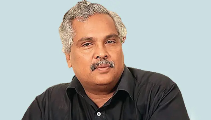ആ അവതാരങ്ങൾ പിന്നെപ്പിന്നെ അടുത്തേക്ക് വന്നോ? അകത്ത് കയറിയോ? നമ്മളെ സ്വാധീനിച്ചോ? ഇത്തരം അവതാരങ്ങളെ മാറ്റിനിർത്തിയേ പറ്റൂ, പിണറായി വിജയനെ വിമര്ശിച്ച് ബിനോയ് വിശ്വം