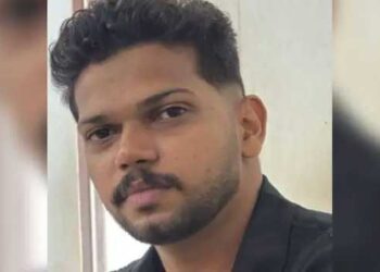 ഇരുവഞ്ഞിപ്പുഴയിലെ പതങ്കയത്ത് ഒഴുക്കിൽപ്പെട്ട് കാണാതായ ടൂറിസ്റ്റ് ​ഗൈഡിന്റെ മൃതദേഹം ചെക്ക് ഡാമിൽ മണലിൽ മൂടപ്പെട്ട നിലയിൽ, യുവാവ് അപകടത്തിൽപ്പെട്ടത് അപ്രതീക്ഷിത മലവെള്ളപ്പാച്ചിലിൽ അകപ്പെട്ട രണ്ടുപേരെ രക്ഷിക്കുന്നതിനിടെ