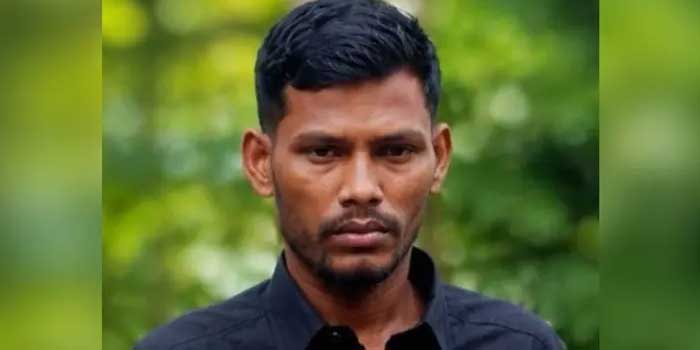 മദ്യപിച്ച് വാഹനമോടിച്ചു, പോലീസ് കസ്റ്റഡിയിലെടുത്ത് റോഡരികിൽ നിർത്തിയിട്ട ഓട്ടോറിക്ഷയിൽ കിടന്നുറങ്ങിയ യുവാവ് മരിച്ച നിലയിൽ