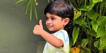 ഉമ്മയ്ക്കൊപ്പം നഴ്സറിയിൽ പോയി തിരിച്ചുവരുന്നതിനിടെ സ്കൂട്ടർ ​ഗുഡ്സ് ഓട്ടോയുടെ പിന്നിലിടിച്ചു, റോഡിലേക്കു തെറിച്ചുവീണ നാലുവയസുകാരന് ദാരുണാന്ത്യം, യുവതി ​ഗുരുതര പരുക്കുകളോടെ ആശുപത്രിയിൽ