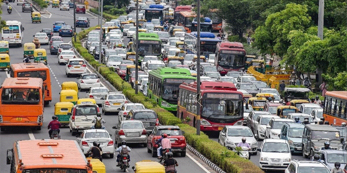പുക വേണ്ടേ വേണ്ട, പവറിലോടാൻ ഡൽഹി; തലസ്ഥാന ന​ഗരിയിൽ ഇനി മുച്ചക്ര- ഇരുചക്ര വാഹനങ്ങൾ ഇലക്ട്രിക് മാത്രം; പുതിയ ഇലക്ട്രിക് വാഹന (ഇ.വി.) നയത്തിന് അംഗീകാരം; അടുത്ത വർഷം മുതൽ പ്രാബല്യത്തിൽ