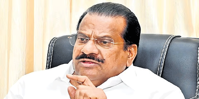 ‘ഭീകരൻമാരെപ്പോലെ ആക്രമിക്കാൻ വന്നവരെ തടയുക മാത്രമാണുണ്ടായത്;  ആസൂത്രിത ശ്രമമായിരുന്നു വിമാനത്തിൽ നടന്നത്; കോടതിയിൽ എല്ലാ കാര്യങ്ങളും വിശദീകരിക്കും’- ഇൻഡി​ഗോ കേസിന്റെ പുനരന്വേഷണ ഉത്തരവിൽ പ്രതികരിച്ച് ഇ.പി ജയരാജൻ