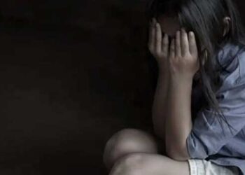 16 കാരിയെ ഫോണിൽ ബന്ധപ്പെട്ടത് ഇൻസ്റ്റഗ്രാം വഴി പരിചയപ്പെട്ട സുഹൃത്ത്!! ചേവായൂർ പോലീസ് സ്റ്റേഷൻ പരിധിയിൽനിന്നു കാണാതായ പെൺകുട്ടിയെ 36 ദിവസം പാർപ്പിച്ചത് കണ്ണൂർ കൊളവല്ലൂരിലെ രഹസ്യ കേന്ദ്രത്തിൽ, രഹസ്യവിവരത്തിൽ പോലീസ് കെട്ടിടം വളഞ്ഞ് പെൺകുട്ടിയെ രക്ഷപ്പെടുത്തി, 7 പേർക്കെതിരെ പോക്സോ കേസ്