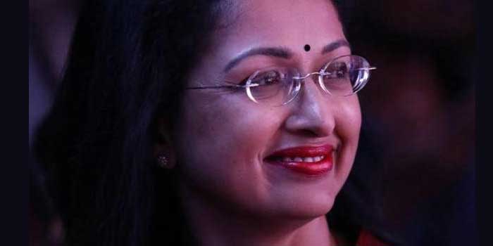 വിശ്വസിച്ച പാർട്ടിയും വിശ്വസ്തനായ കൂട്ടാളിയും ചതിച്ചു!! ചികിത്സാ ആവശ്യങ്ങൾക്കും മകളുടെ വിദ്യാഭ്യാസച്ചെലവിനുമായി ഭൂമി വിൽക്കാൻ നിർമാതാവിനെ ഏൽപ്പിച്ചു, സി. അളഗപ്പനും കുടുംബവും വ്യാജ രേഖ ചമച്ച് 25 കോടി രൂപ വിലവരുന്ന സ്വത്ത് തട്ടിയെടുത്തു, നിർമാതാവിന് സഹായികളായത് ബിജെപി നേതാക്കൾ!! ആറിടങ്ങളിൽ റെയ്ഡ്