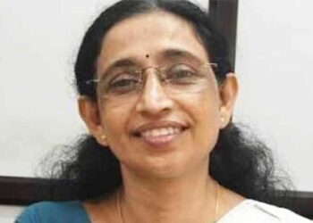 പ്രതികളെ രക്ഷിക്കാൻ കൂട്ടുനിന്ന പ്രോസിക്യൂട്ടറെ മാറ്റുകയാണ്, ഇ ഡിയെ ആക്രമിച്ച കേസ് വളരെ ഗൗരവമുളളത് ആഭ്യന്തരമന്ത്രി!! ഇഡി ഉദ്യോഗസ്ഥരെ ആക്രമിച്ച കേസിൽ പ്രതികളെ അനുകൂലിച്ച പ്രോസിക്യൂട്ടറെ തെറുപ്പിച്ചു, പകരം ചുമതല അഡീഷണൽ പ്ലീഡർ എംആർ ഷാജിക്ക്, നാളെ സ്‌പെഷ്യൽ പബ്ലിക് പ്രോസിക്യൂട്ടറായി ഹാജരാകുക സന്തോഷ് കുമാർ