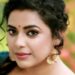 “ചത്തിട്ടില്ല മക്കളെ, ഞാൻ ചത്തിട്ടില്ല! രണ്ടു ദിവസമായി എന്റെ ശബ്ദം നഷ്ടപ്പെട്ടു, ഞാൻ മരണം കാത്തു കിടക്കുകയാണ്, എനിക്ക് അനങ്ങാൻ പറ്റില്ല എന്നൊക്കെ പറഞ്ഞ് കുറച്ചു പേർ എന്നെ കൊന്ന്, എന്റെ അടിയന്തരത്തിന്റെ കാർഡ് അടിച്ചു കൊണ്ടിരിക്കുന്നുണ്ട്, പക്ഷേ, നമ്മൾ ഫിനിഷ്ഡ് അല്ല”- ജുവൽ മേരി