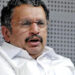 വവ്വാല്‍ ആണത്രേ നിപ പരത്തുന്നത്, കെ കരുണാകരനും എ കെ ആന്റണിയും ഉമ്മന്‍ ചാണ്ടിയും ഭരിച്ചിരുന്ന കാലത്ത് വവ്വാല്‍ ഉണ്ടായില്ലേ?? ഇപ്പോ എന്താണ് നിപ ഉണ്ടാവാന്‍ കാരണം,  ഭരിക്കുന്നവന്‍ ശരിയല്ല, എരണം കെട്ടവന്‍ നാട് ഭരിച്ചാല്‍ നാട് മുടിയും, പിണറായി സര്‍ക്കാരിന്റെ കാലത്ത് കെ മുരളീധരന്‍ നടത്തിയ പ്രസംഗം വീണ്ടും വൈറലാകുന്നു