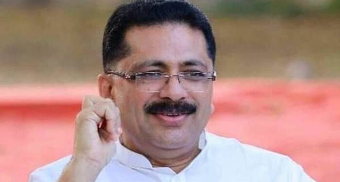 “ഒരു തമ്പുരാന്റെയും അരയിൽ തൂക്കി ഇട്ടതല്ല നമ്മുടെ മോക്ഷത്തിന്റെ താക്കോല്‍”, ദൈവത്തിന്റെ നോട്ടം മനുഷ്യരുടെ ഹൃദയങ്ങളിലേക്കാണ്. അല്ലാതെ  പാർട്ടി മെമ്പർഷിപ്പിലേക്കല്ല, വിസ്വാസികളെ കമ്മ്യൂണിസ്റ്റ് പാർട്ടിയിലേക്ക് ക്ഷണിച്ച് കെ ടി ജലീല്‍