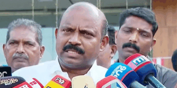 ഒന്നും അറിഞ്ഞില്ല, പറ‍ഞ്ഞില്ല; വീര്യം കുറഞ്ഞ മദ്യത്തിന് നികുതി കുറച്ചതിൽ മന്ത്രി എം ലിജുവിന്  അതൃപ്തി; എക്സൈസ് കമ്മീഷണറെ കാണും; ശേഷം മുഖ്യമന്ത്രിയെയും