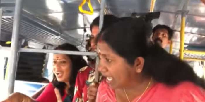 ഫാസ്റ്റ് പാസഞ്ചറിൽ കയറി ഫ്രീ ടിക്കറ്റ് ചോദിച്ച് മഹിളമോർച്ച പ്രവർത്തകർ, ‘എന്റെ പൊന്നു ചേച്ചി ബസിൽ സമരം ചെയ്ത് സമയം കളയാതെ ഓഫീസിൽ പോയി പ്രതിഷേധിക്കൂ’…- യാത്രക്കാർ!! ‘സൗജന്യ യാത്രയ്ക്ക് വേണ്ടി ബസിൽ കയറിയന്നേയുള്ളു, വണ്ടി തടഞ്ഞിട്ടില്ലല്ലോ’- മഹിളാ മോർച്ച