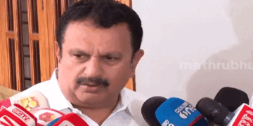 ‘തെറ്റ് പറ്റിപ്പോയി; എനിക്ക് മാത്രമല്ല മന്ത്രി സഭയ്ക്ക് മുഴുവൻ അതിൽ പങ്കുണ്ട്; ജനങ്ങൾക്കിടയിൽ സർക്കാർ ഒരു തരത്തിലുള്ള സംശയത്തിന്റെ നിഴൽ നിൽക്കാൻ പാടില്ലെന്ന നിർബന്ധത്തിൽ മുഖ്യമന്ത്രി കെബി പ്രദീപിനോട് രാജി ആവശ്യപ്പെട്ടു‘- പ്ലീഡർ നിയമനത്തിൽ കെ. മുരളീധരൻ