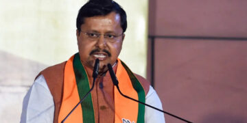 സിജെപി യുവാക്കളെ നെഗറ്റീവ് രാഷ്ട്രീയത്തിലേക്ക് വലിച്ചിഴക്കുകയാണ്,  ഇന്ത്യയിലെ യുവാക്കൾ വിദേശ കരങ്ങളിലെ കളിപ്പാവകളാവരുത്, വിമര്‍ശനവുമായി ബിജെപി നേതാവ്