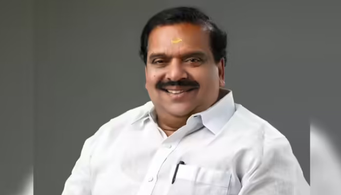 ദയനീയ തകര്ച്ചയുടെ ആഘാതത്തില് എം വി ഗോവിന്ദന് മണ്ടത്തരങ്ങള് വിളിച്ചുപറയുകയാണ്, ഇടത് വോട്ടുകള് കൂട്ടത്തോടെ യു.ഡി.എഫിലേക്കാണ് പോയത്, അപ്പോള് ഡീല് കോണ്ഗ്രസും സിപിഎമ്മും തമ്മിലാണ്, നാണംകെട്ട പരാജയം മറച്ചുവെക്കാനാണ് സിപിഎം ബി.ജെ.പി – യു.ഡി.എഫ് ഡീലാരോപിക്കുന്നത്- പി.കെ കൃഷ്ണദാസ്