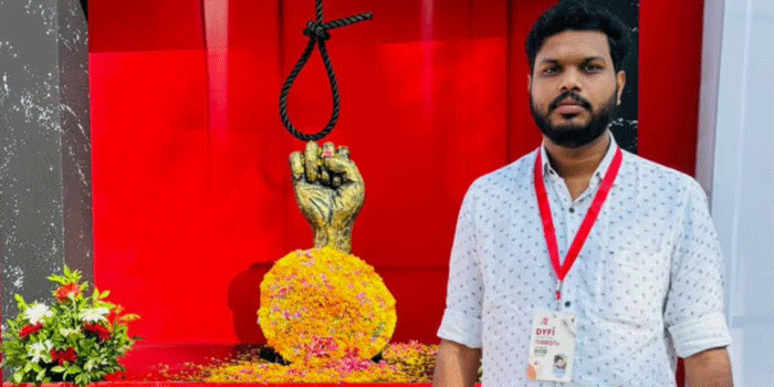 കൊലപാതക ശ്രമക്കേസ് പ്രതി ഡിവൈഎഫ്ഐ പാലക്കാട്  ജില്ലാ സെക്രട്ടറിയേറ്റ് അംഗമായി തിരഞ്ഞെടുത്തു; ഷോർണൂർ ബ്ലോക്ക് സെക്രട്ടറിയായിരുന്ന സി. രാകേഷിനെയാണ് തിരഞ്ഞെടുത്തത്
