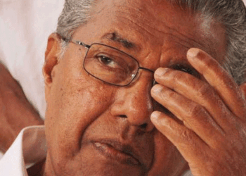 ‘ഞാൻ അല്ലാതെ മറ്റാരുണ്ട്?’; പിണറായിയുടെ ചിത്രം മുദ്രാവാക്യത്തിനൊപ്പം ചേർന്നപ്പോൾ ആളുകൾ വായിച്ചത് ഇങ്ങനെയെന്ന് സിപിഐ സംസ്ഥാന കൗൺസിൽ; ‘എല്ലാം അദ്ദേഹം തീരുമാനിക്കുമെന്ന അവസ്ഥ സിപിഎമ്മിനെയും എൽഡിഎഫിനെയും ഈ അവസ്ഥയിലെത്തിച്ചു‘