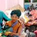 ബസ് സ്റ്റോപ്പിൽ നിൽക്കുകയായിരുന്ന മകനെ ഞൊടിയിടയിൽ കാണാനില്ല, പകരം ഉയർന്നു പൊടിപടലങ്ങളും ഒരു വലിയ മൺകൂനയും മാത്രം… ആദ്യം കണ്ട കുട്ടിയെ വലിച്ചുപുറത്തെടുത്തു, അതു തന്റെ മകനല്ല… അലറിവിളിച്ചുകൊണ്ട് വീണ്ടും തിരഞ്ഞു… അതിനിടെ പുറത്തേക്ക് തള്ളി നിൽക്കുന്ന ഒരു കാൽ, ആ അച്ഛൻ മരണ മുഖത്തു നിന്ന് വലിച്ചെടുത്തത് ഏകമകന്റെ ജീവനെ…