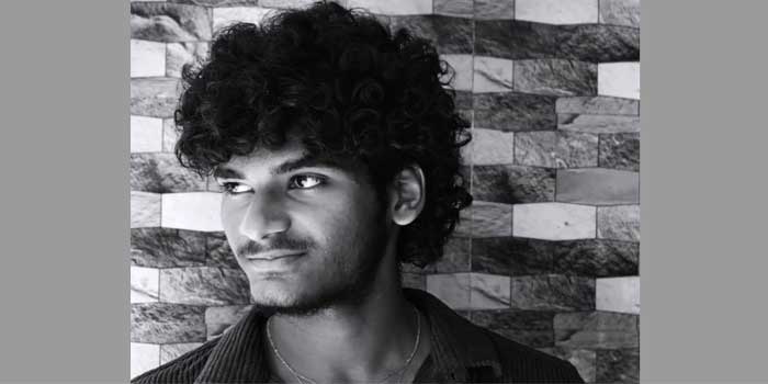 ഒരു വർഷമായി കൊണ്ടുനടക്കുന്ന പക, തുടക്കം ഫുട്ബോൾ കളിക്കിടെ രണ്ട് സംഘങ്ങൾ തമ്മിൽ തർക്കം, കഴിഞ്ഞ ദിവസം എതിർ സംഘത്തിലെ ഒരാളെ ശിവസൂര്യ തുറിച്ചു നോക്കിയത് പ്രകോപിപ്പിച്ചു, പിന്നാലെ സംഘമായെത്തി ആക്രമിച്ചു!! രക്തത്തിൽ കുളിച്ച് അബോധാവസ്ഥയിലായ 17 കാരനെ പ്രതികൾ ഹോസ്പിറ്റലിൽ കൊണ്ടുപോയത് ബൈക്കിനു പിന്നിലിരുത്തി, മൂന്നുപേർ അറസ്റ്റിൽ