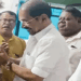‘ഈ സർക്കാരിന്റെ പോക്ക് അത്ര നല്ലതല്ല; നന്നായാൽ നല്ലത്; ആ വക്കീലിനെ നിയമിച്ചത് ശരിയായില്ല; പിണറായിയും കൂട്ടരും സന്തോഷത്തോടെ ആർത്തുവിളിക്കുകയാണ്’: സണ്ണിജോസഫിനോട് ടി. പത്മനാഭൻ; ‘പപ്പേട്ടാ, ശ്രമിക്കുന്നുണ്ട്, ശരിയാകും’