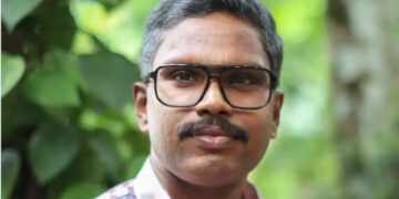 സ്വത്വരാഷ്ട്രീയം എന്ന് നാഴികക്ക് നാല്‍പ്പത്‌വട്ടം തോരാതെ പ്രസംഗിക്കുന്നവർ ഭരണ സ്ഥാനത്ത് കുത്തിനിറച്ചത് വരേണ്യരെ, ഇടതുപക്ഷം അണിയുന്നത് കപടവേഷം, പുരോഗമന സഖാക്കന്മാരുടെ വാട്സ്ആപ്  സന്ദേശം ഇതിന്റെ തെളിവാണ്, ഇവര്‍ക്ക്  പാർശ്വവൽക്കൃതരോട് അയിത്തമാണ്,  വിമര്‍ശനവുമായി  ആക്ടിവിസ്റ്റ് ടി എസ് ശ്യാംകുമാർ