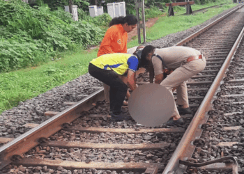 ഓടുന്ന ട്രെയിനിൽ സ്റ്റെപ്പിലിരുന്ന് ഉറങ്ങി പുറത്തേയ്ക്ക് വീണു;  ചികിത്സയിലായിരുന്ന യുവാവ് മരിച്ചു; ഏറനാട് എക്സ്പ്രസിൽ യാത്ര ചെയ്യുന്നതിനിടെ അപകടം