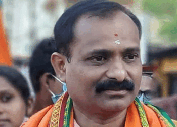 ‘ശിവൻകുട്ടി പറയുന്നതെല്ലാം വെറും കോമ‍‍ഡി; മറുപടി കൊടുക്കേണ്ട ആവശ്യമില്ല; കെ. മുരളീധരന്റെ പ്രസ്താവനയോടും പ്രതികരിക്കാനില്ല; ഒന്നുറപ്പാണ്, ഞങ്ങൾ അഞ്ചുകൊല്ലം ഭരിക്കും‘: തിരുവനന്തപുരം മേയർ