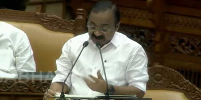 വിഡിഎസ് സർക്കാരിന്റെ ആദ്യ ബജറ്റിന് തുടക്കം- സംസ്ഥാനത്തിന് ആകെ 5.07 ലക്ഷം കോടി രൂപയുടെ കടബാധ്യത, റെയർ എർത്ത് ആന്റ് ക്രിട്ടിക്കൽ മിനറൽസ് കോറിഡോറിന് 100 കോടി, ‘മിഷൻ സമുദ്ര’യ്ക്ക് 400 കോടി മാരിടൈം മ്യൂസിയം സ്ഥാപിക്കാൻ 50 കോടി