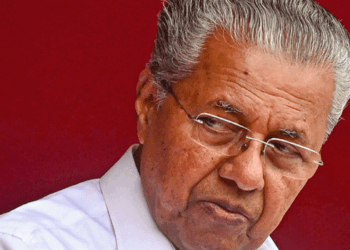‘എല്ലാം മാധ്യമ സൃഷ്ടി;  കേസ് എന്നിലേക്ക് എത്തിക്കാനാണ് ശ്രമം;എന്തെങ്കിലും ഫലമുണ്ടാകുമോയെന്ന് നോക്കിക്കോളൂ ‘;ശശിധരൻ കർത്തയുടെ മൊഴി തള്ളി പിണറായി വിജയൻ