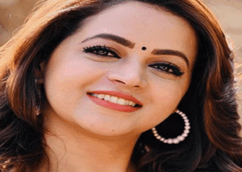 ‘എനിക്ക് ഫേസ്ബുക്ക് അക്കൗണ്ട് ഇല്ല’; വ്യാജ പ്രൊഫൈലുകൾക്കെതിരെ മുന്നറിയിപ്പുമായി ഭാവന