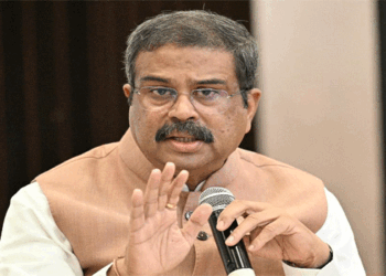 ധർമേന്ദ്ര പ്രധാൻ രാജി വയ്ക്കുമോയെന്ന് ഇന്ന് അറിയാം; കേന്ദ്രം എന്ത് തീരുമാനമെടുക്കുന്നത് ഉറ്റുനോക്കി രാജ്യം;  ആവശ്യം അംഗീകരിച്ചില്ലെങ്കിൽ പ്രതിഷേധം കൂടുതൽ ശക്തമാക്കുമെന്നും വ്യാപിപ്പിക്കുമെന്നും സിജെപി