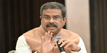 ധർമേന്ദ്ര പ്രധാൻ രാജി വയ്ക്കുമോയെന്ന് ഇന്ന് അറിയാം; കേന്ദ്രം എന്ത് തീരുമാനമെടുക്കുന്നത് ഉറ്റുനോക്കി രാജ്യം;  ആവശ്യം അംഗീകരിച്ചില്ലെങ്കിൽ പ്രതിഷേധം കൂടുതൽ ശക്തമാക്കുമെന്നും വ്യാപിപ്പിക്കുമെന്നും സിജെപി