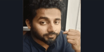 ‘കെട്ടിട പെർമിറ്റ് നൽകണേൽ 20,000  രൂപ വേണം‘; ആദ്യ ഗഡു വാങ്ങുന്നതിനിടെ കണ്ണൂർ കോർപ്പറേഷൻ അസി. എൻജിനീയർ വിജിലൻസിന്റെ പിടിയിൽ