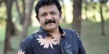 ഇളക്കിവിട്ടവരല്ല പെടാൻ പോകുന്നത്, നിരപരാധികളായ ആൾക്കാരാണ്, ഈ തല്ലിപ്പൊട്ടിച്ചത് മുഴുവൻ എന്താണ്?? ടൊവിനോയ്ക്ക് മതാന്ധതയാണോ രാഷ്ട്രീയ അന്ധതയാണോ എന്ന് തനിക്കറിയില്ല- കൃഷ്ണകുമാര്‍