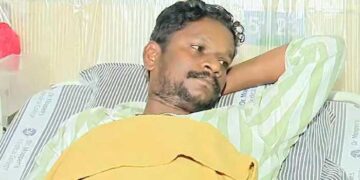 മണ്ണിടിഞ്ഞു വരുന്നത് കണ്ട് ഒരു സ്ത്രീയെ രക്ഷിക്കാനാണ് അങ്ങോട്ടോടിയത്, തലയൊഴികെയുള്ള എന്റെ ശരീരഭാഗം മണ്ണിനടിയിലായി, മിനിറ്റുകൾക്ക് മുൻപ് ഒപ്പമിരുന്ന് ചായകുടിച്ച സഹപ്രവർത്തകരെ കാണാതായി… ഉണ്ടായത് ഉരുൾപൊട്ടലല്ല, മണ്ണി‌ടിച്ചിൽ- പരുക്കേറ്റ സൂപ്പർവൈസർ