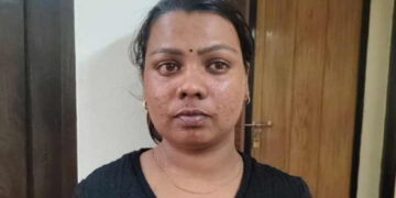 സോഷ്യല്‍ മീഡിയ വഴി പരിചയപ്പെട്ടു, പ്രണയം നടിച്ച് നേരിട്ട് കാണാന്‍ വിളിച്ചുവരുത്തി, ഭീഷണിപ്പെടുത്തി യുവാവിന്റെ നാല് പവന്റെ മാലയും മൊബൈല്‍ ഫോണും തട്ടിയ 25 കാരി അറസ്റ്റില്‍