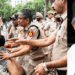 ‘വിസ്മയ കാര്യം അറിയാതെയാണ് പ്രതികരിച്ചത്; അവിടെ കുട്ടികളല്ല, കുട്ടന്മാരാണ്; പോലീസിനെ ആക്രമിച്ച ശേഷം കുട്ടികളെ അടിച്ചുവെന്ന് പറയുന്നതിൽ എന്തർത്ഥം? നില്ക്കേണ്ടിടത്ത് നില്ക്കണം; ഇതിന് പിന്നിൽ വിദേശ ഫണ്ടും ഗൂഢാലോചനയും‘: മേജർ രവി