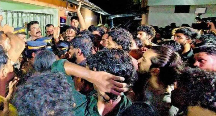 പെണ്‍കുട്ടികളുടെ ഫോട്ടോ മോര്‍ഫ് ചെയ്തു, അശ്ലീല കുറിപ്പുകളോടെ സമൂഹമാധ്യമങ്ങളില്‍ പ്രചരിപ്പിച്ചു, എംബിബിഎസ് വിദ്യാർത്ഥിക്ക് ജാമ്യം, പ്രതിഷേധിച്ച് മെഡിക്കല്‍ കോളജ് വിദ്യാര്‍ത്ഥികള്‍