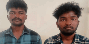 അച്ഛൻ മറ്റൊരു വിവാഹം കഴിച്ചു; ആദ്യ ഭാര്യയും മക്കളും വെട്ടിപ്പരിക്കേൽപ്പിച്ചു; മക്കൾ അറസ്റ്റിൽ; ഭാര്യ ഒളിവിൽ